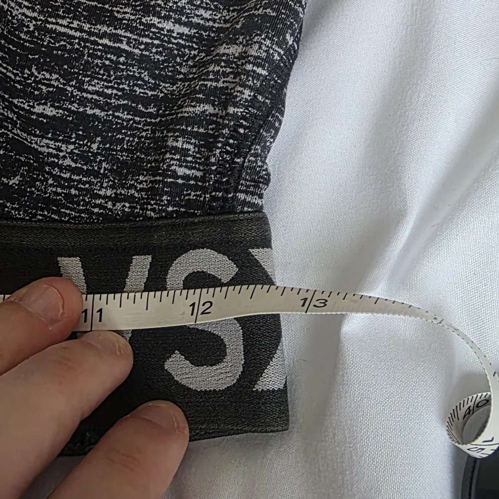 VSX Gray Heathered Patterned Racer Back Sports Bra Size Large